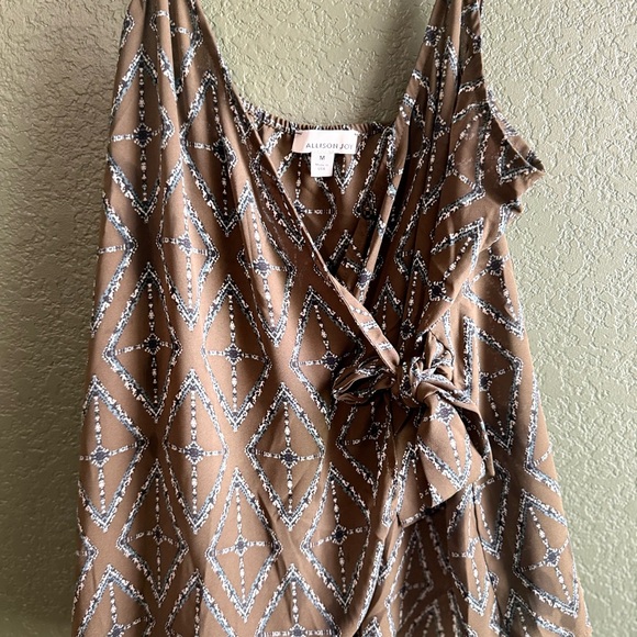 Evereve Tops - EVEREVE Allison Joy Ginny Olive Green Wrap Cami Tank Blouse //  M
